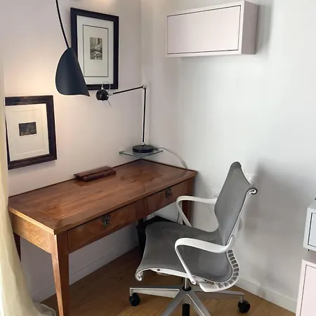 Apartament For 2 With Balcony In *